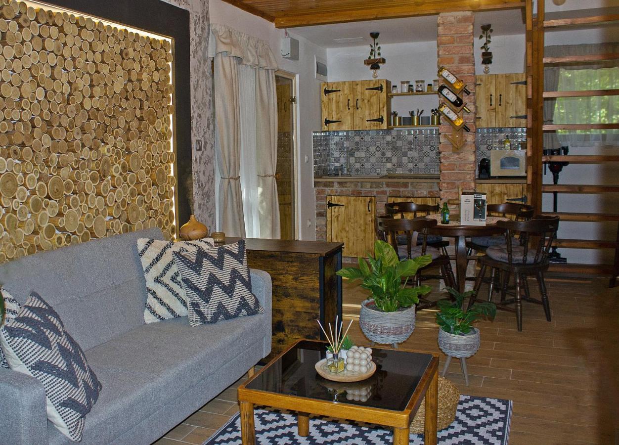 Cityside Cottage Eger Buitenkant foto