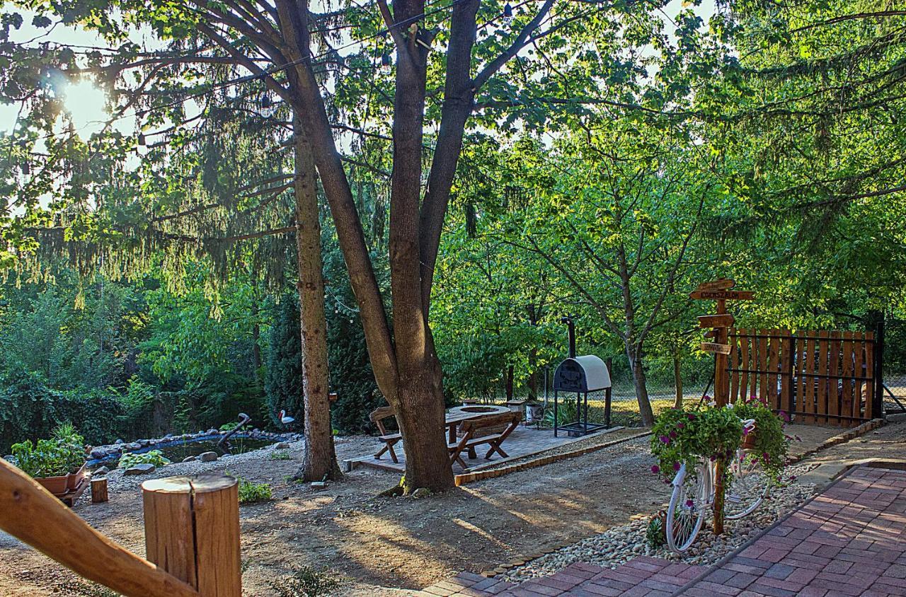Cityside Cottage Eger Buitenkant foto